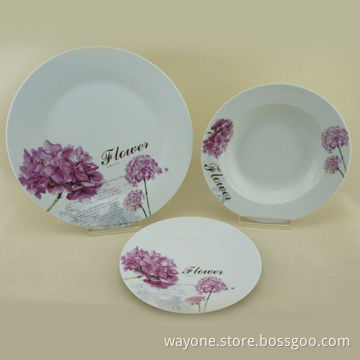 18-piece Porcelain Dinnerware Set, Floral Design, Round Shape